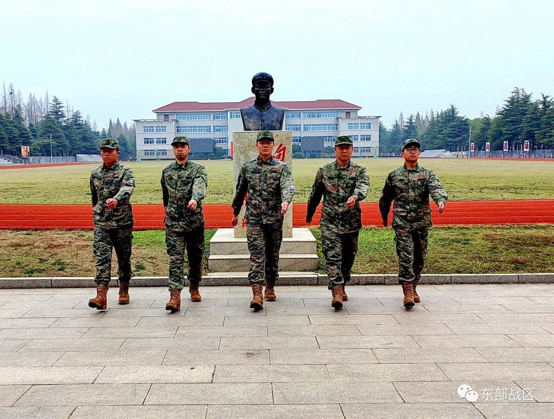 3名博士+2名硕士,直招军官入营!