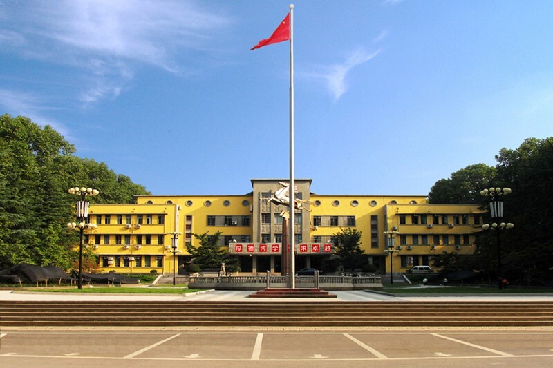 武汉理工大学.jpg