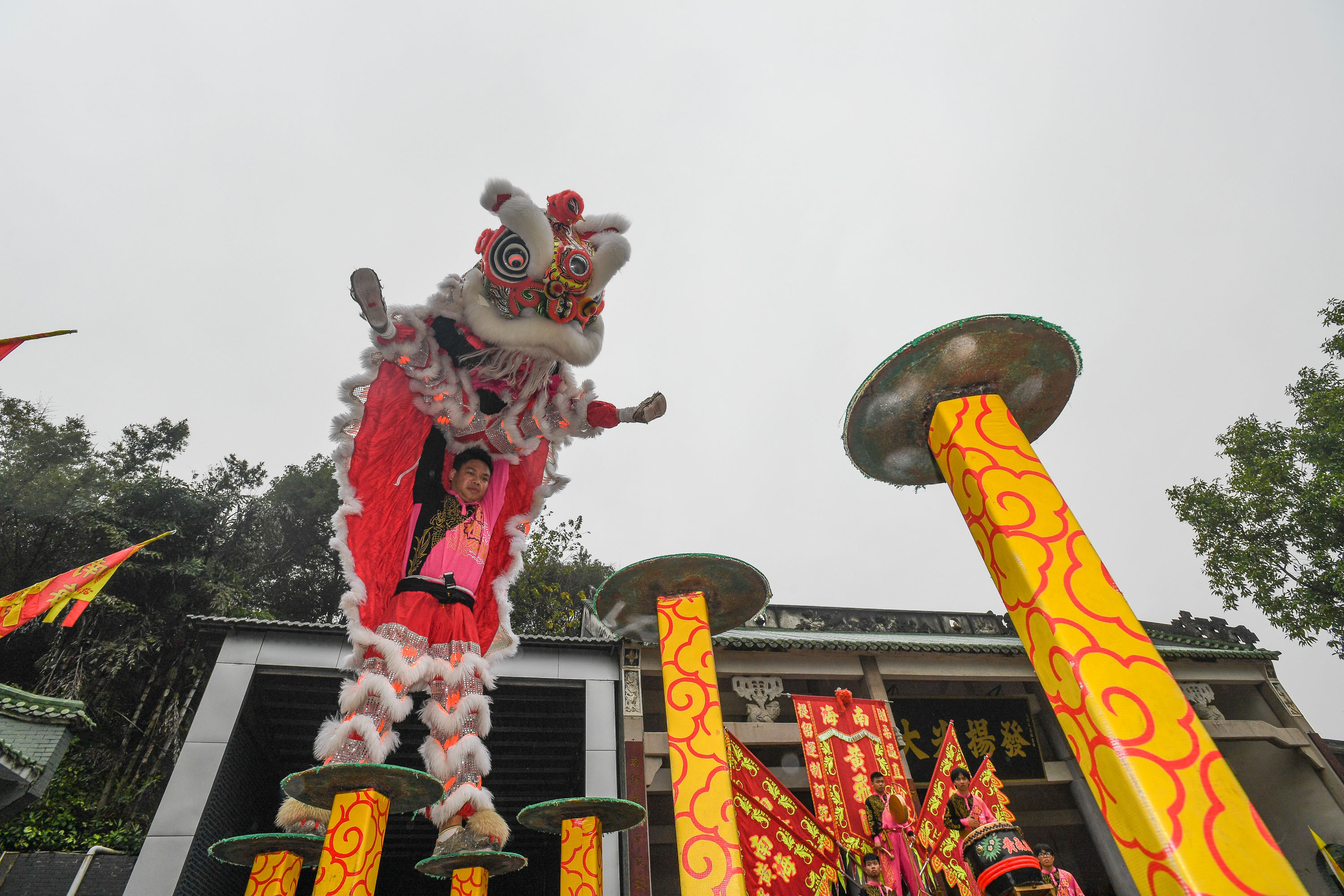 体育地理天下醒狮皆出南海