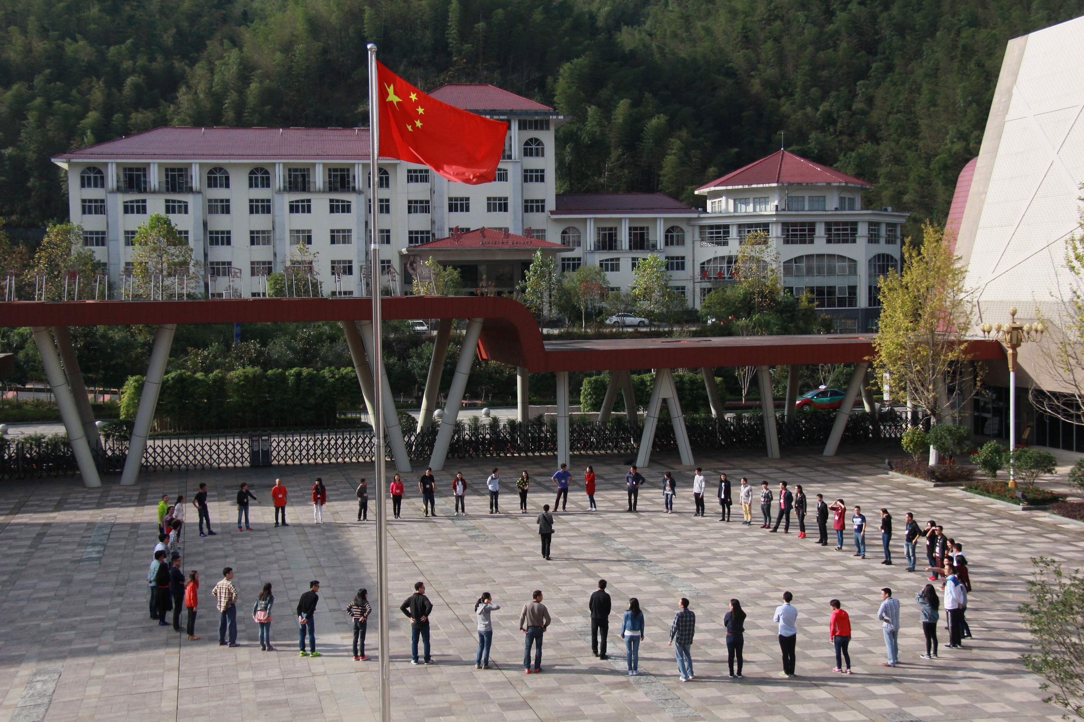 顺德区乐从镇62名基层团干部在基地培训